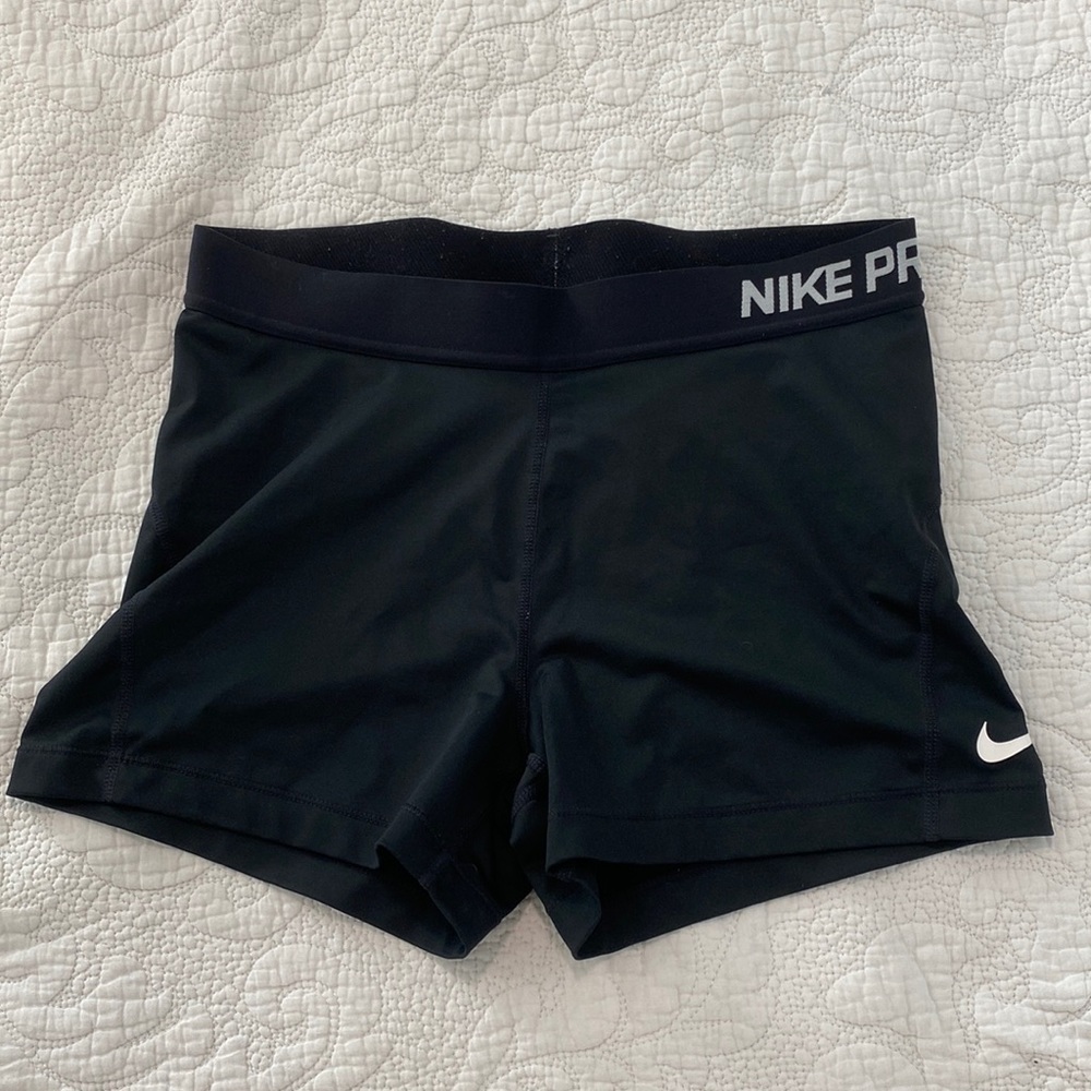 Black Nike Pro spandex